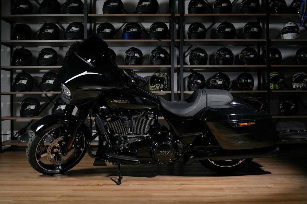 Street Glide Black Edition 2024 г. НОВЫЙ