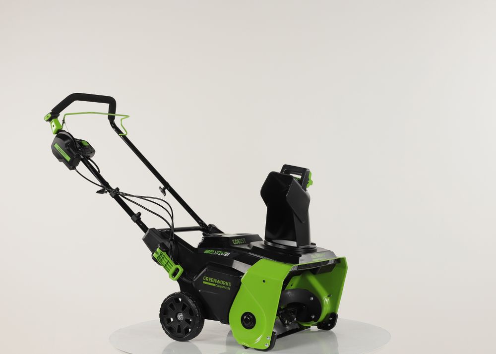 Аккумуляторный снегоуборщик Greenworks GD82STK5, 2602507UB ,82v, 56 см, АКБ 5 А·ч и ЗУ