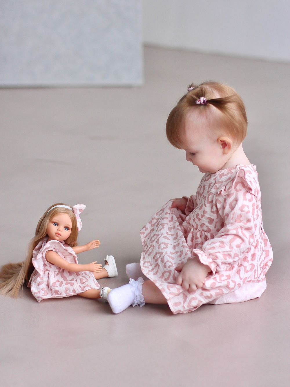 Платье с рукавом из муслина «Пудровый Лео»