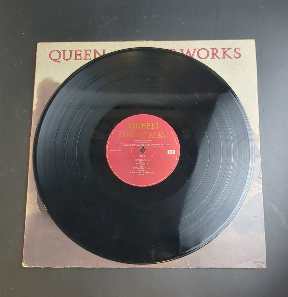 LP Queen - The Works. Зарубежный рок. Виниловая пластинка 12 дюймов England 1984 год
