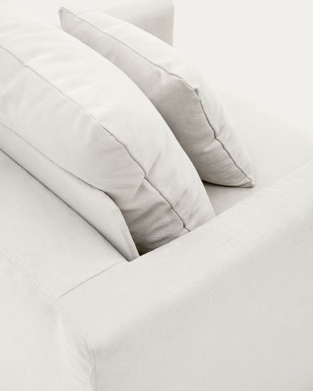 A cover dsigned to keep your Nora armchair in brand-new condition. Made from linen and cotton fabri