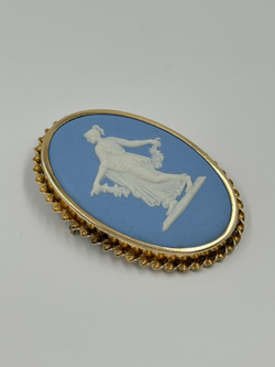 Брошь-кулон Танцующая Ора Wedgwood