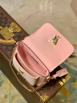 Louis Vuitton Lockme Tender