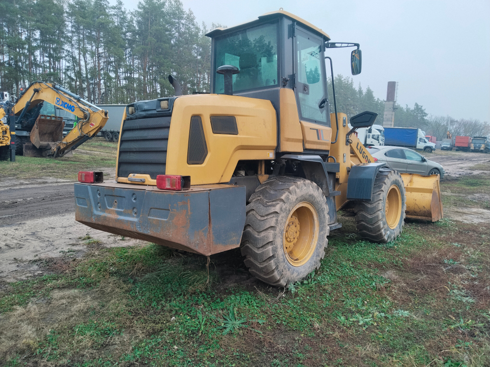 LUGONG TITAN ZL30 Фронтальный погрузчик ZL30G (4,5 л. 99,3 лс)