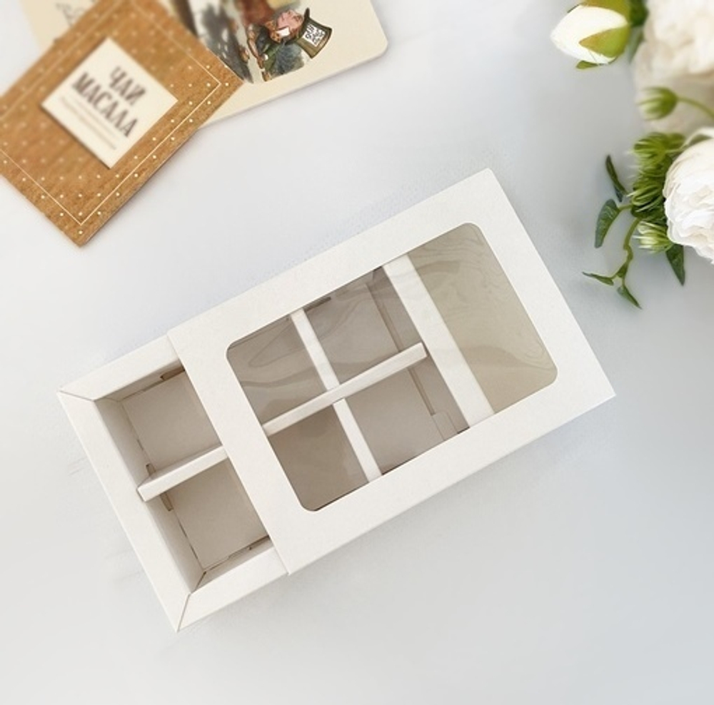 Коробка для 6 конфет Белая, 137*98,5*38,5мм