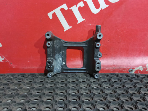 Кронштейн генератора 2019 г.