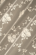 Занавеска "Ф. РОЗОЧКИ", цвет кремовый, на шторной ленте, Польша.