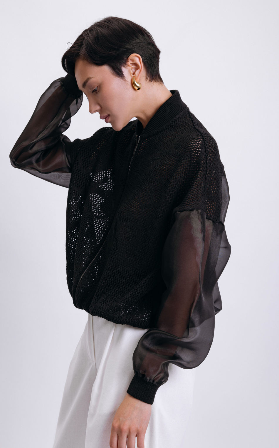 Бомбер из хлопка