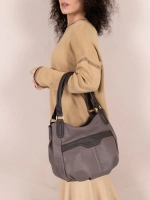 Сумка через плечо средняя классическая