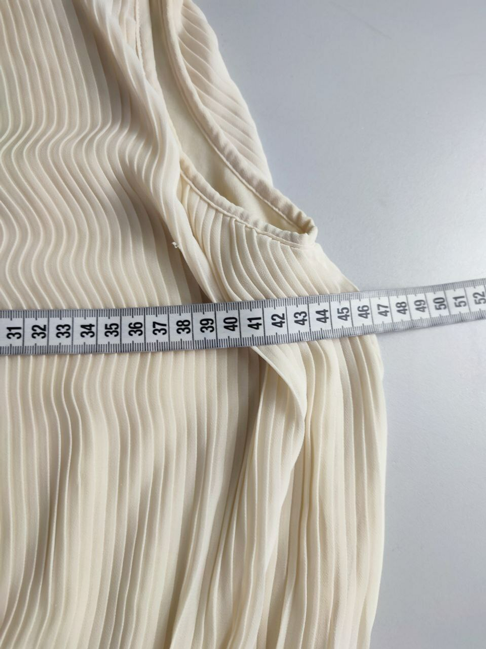 Платье Vitrin светлое 44 размер