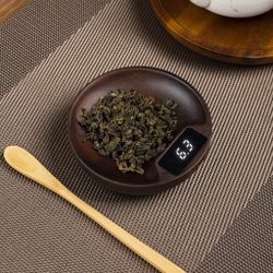 Весы чайно-кофейные портативные коричневые 0,1-100гр d10,3 см h2,7 см дерево батарея 100mAH Barbossa