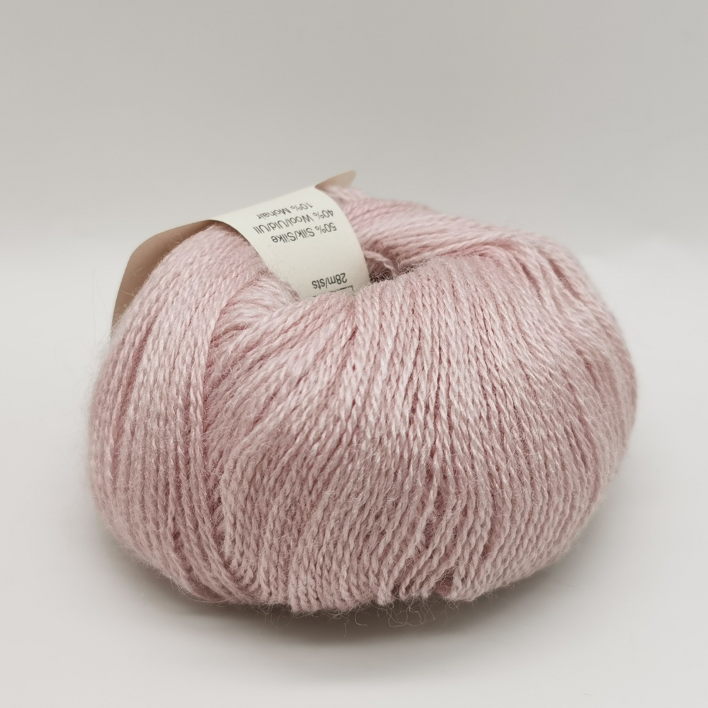 Пряжа для вязания Leonora 880411, 50% шелк, 40% шерсть, 10% мохер (25г 180м Дания)