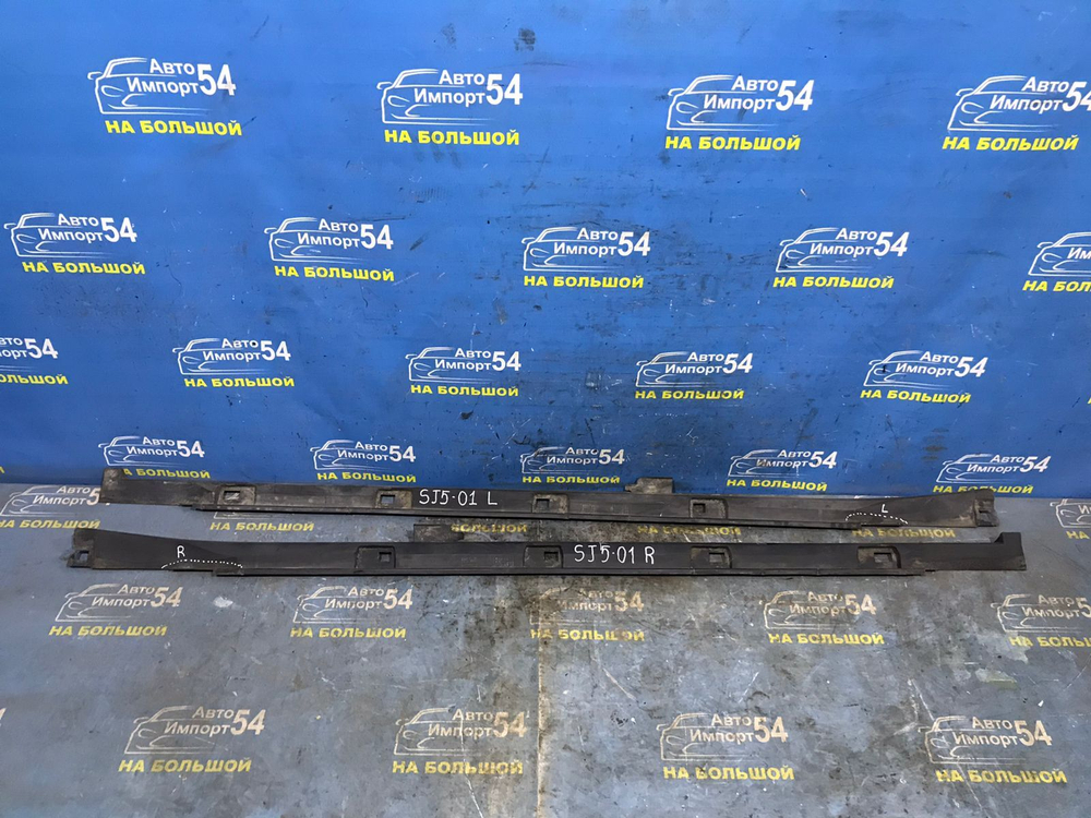 Порог левый пластиковый SUBARU FORESTER 2012-2016