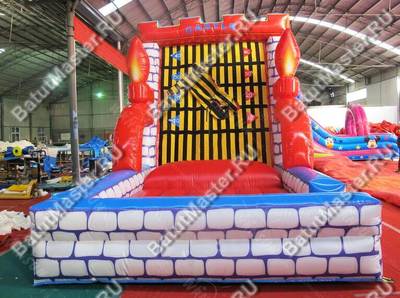 Надувной батут-прилипала "Замок"  7*3,8*4,5 м