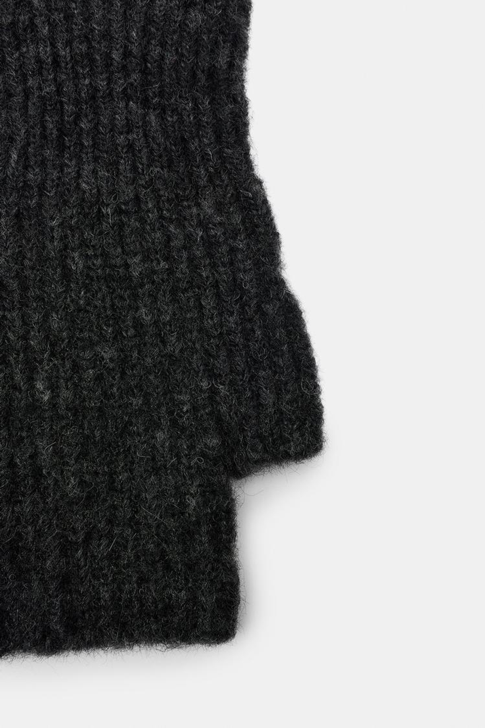 ZARA КОРОТКИЕ ТРИКОТАЖНЫЕ МИТЕНКИ, АНТРАЦИТОВО-СЕРЫЙ