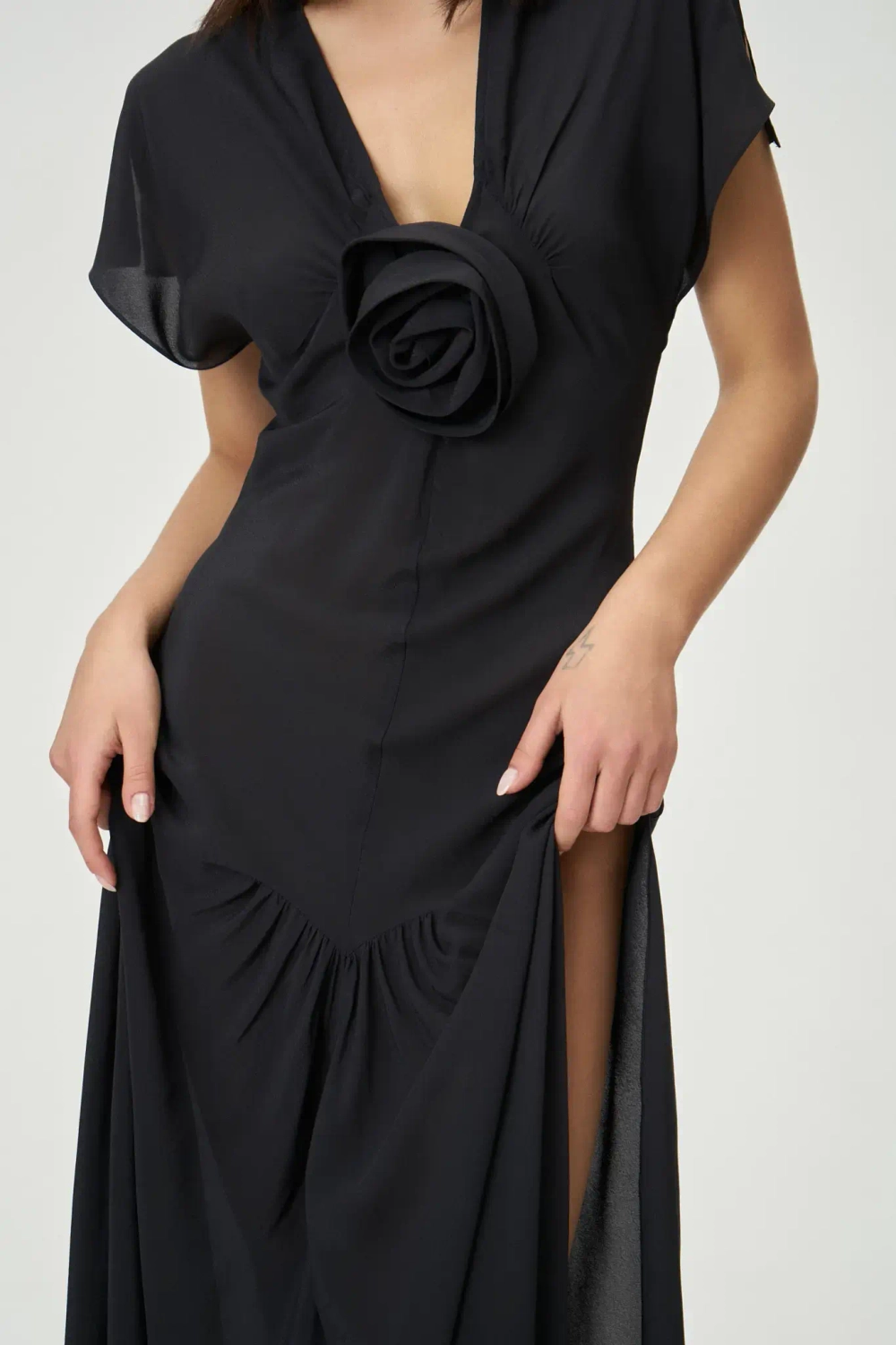 Платье Во имя Розы черное