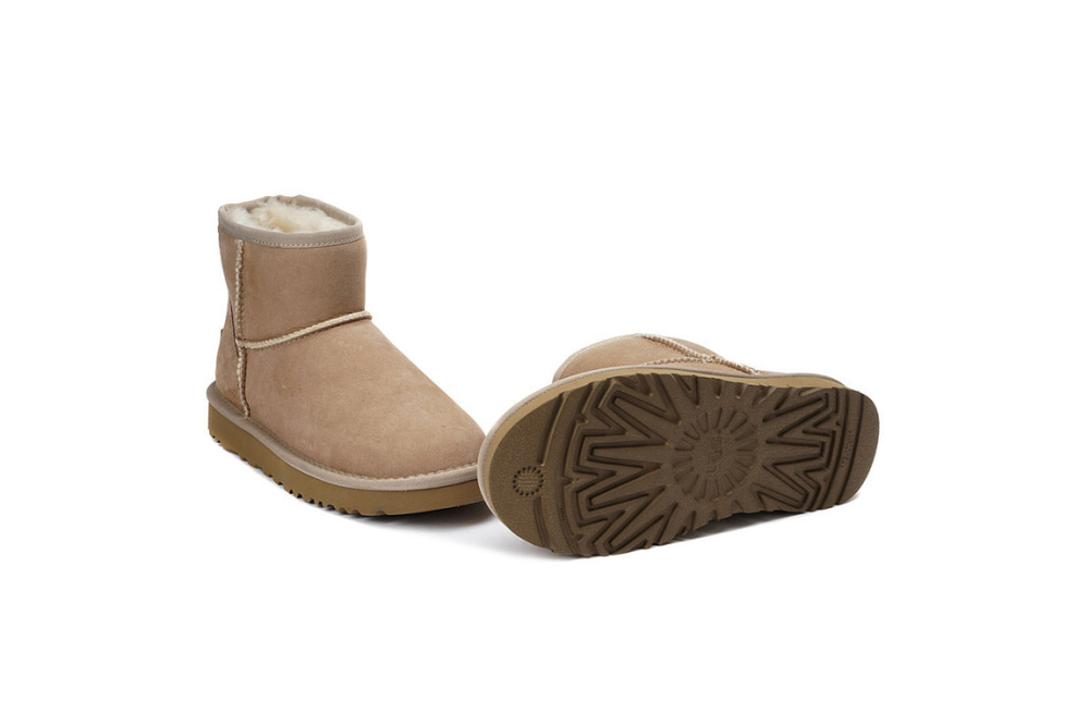UGG Mens Classic Mini II Sand