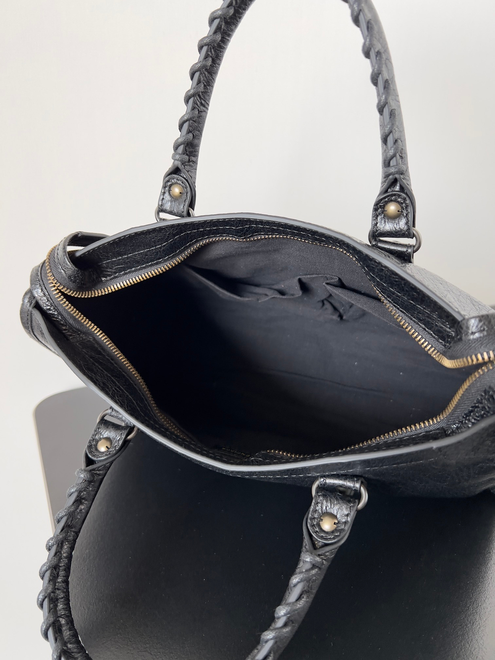 Balenciaga Classic Small City Bag 30 cm