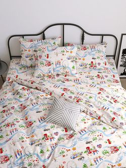 Постельное белье Сказка "Лондон беж" 2-спальный Наволочка 50х70 см 2 шт Простынь на резинке 160х200 см Пододеяльник 175х215 см, перкаль