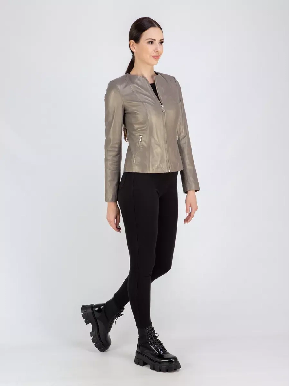 Кожаная куртка демисезонная на молнии