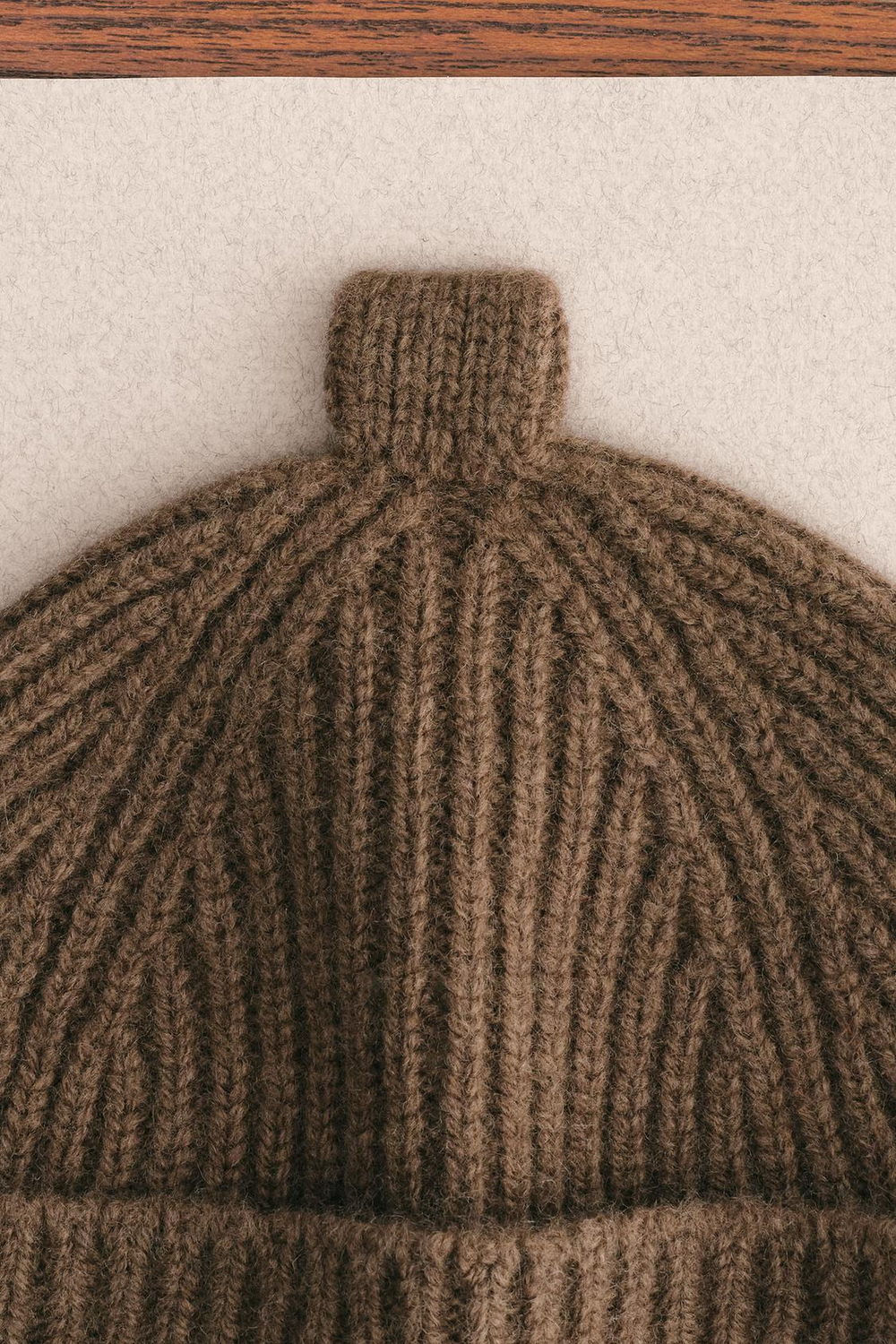 ZARA TIMELESS — ШАПКА ИЗ 100% ШЕРСТИ, КОРИЧНЕВЫЙ