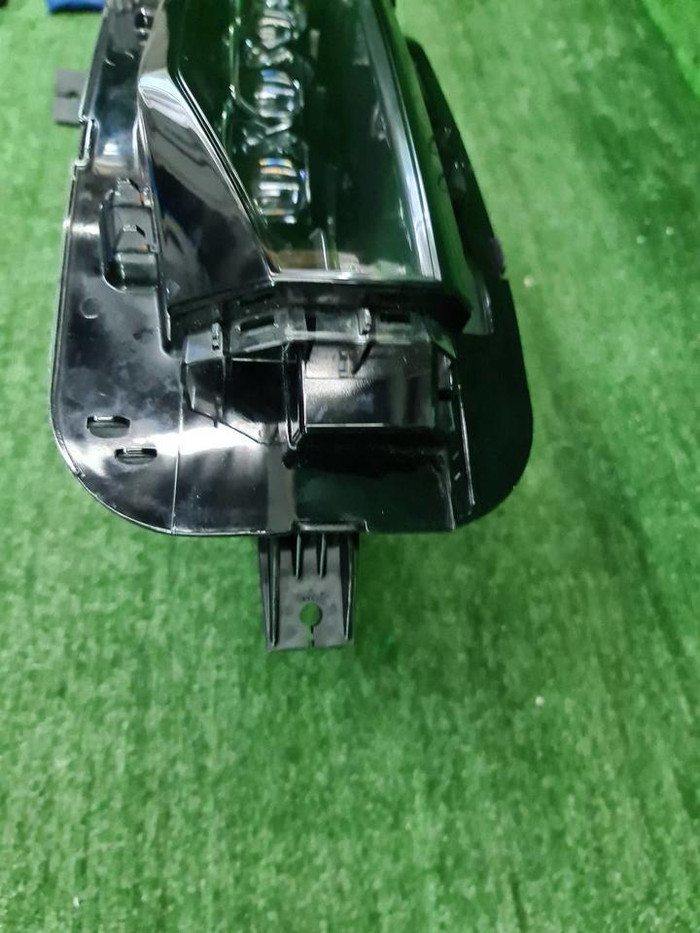 Фара правая Zeekr 001 (2021-н.в.) LED