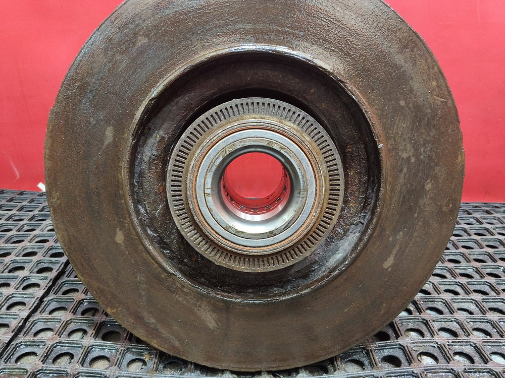 Ступица передняя 2019г.