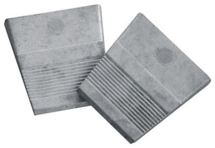 Клин для топора мал.