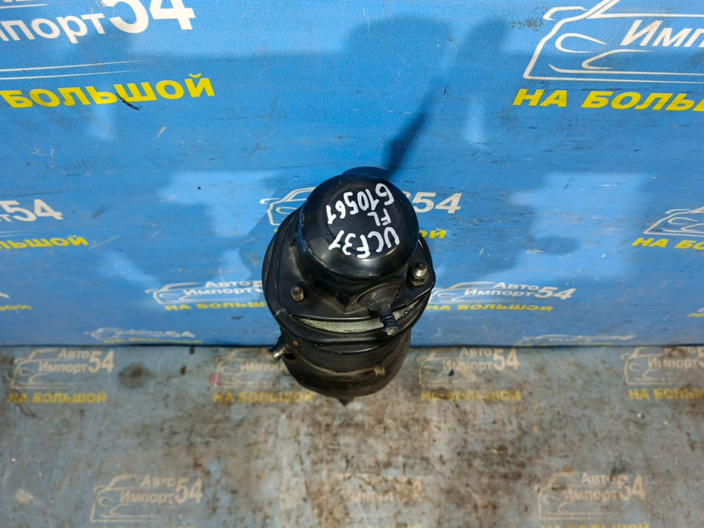 Стойка передняя левая TOYOTA CELSIOR 2000-2006