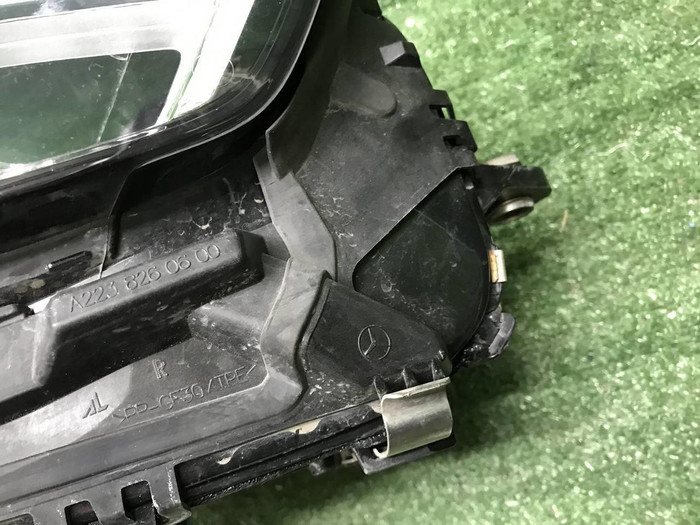 Фара правая Mercedes S W223 (20-нв) Digital Light