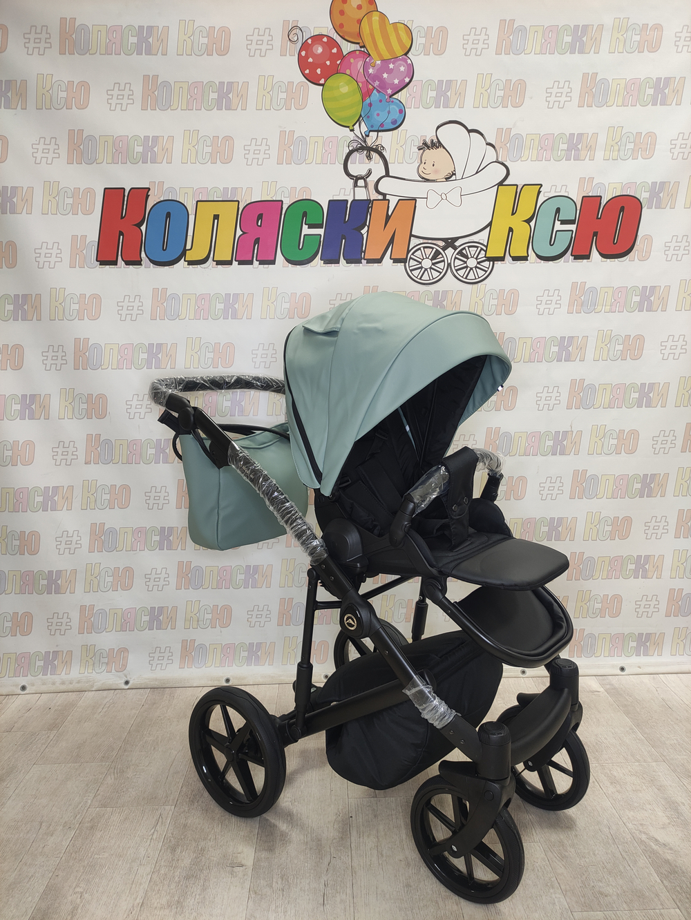 Коляска модульная Adamex Mobi New Tip M-SA20