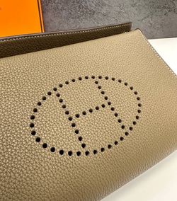 Нагрудная сумка слинг Hermes Evelyne Belt Etoupe