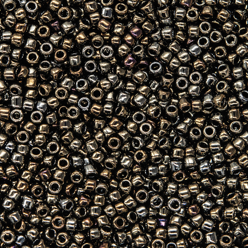 Японский бисер TOHO Round 15/0 (№83), металлизированный, непрозрачный глянцевый