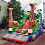 Надувной батут-горка "Веселые жирафы", 7*3,5*5 м