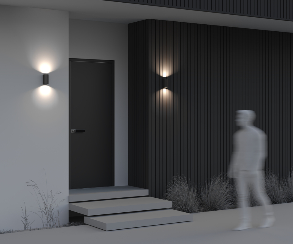 Уличный настенный светильник Outdoor O044WL-02B