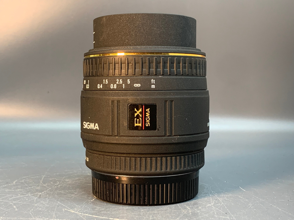 Sigma 50mm/2.8 Macro EX