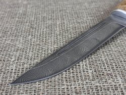 Финский нож Леуку, Дамасская сталь, рукоять карельская берёза