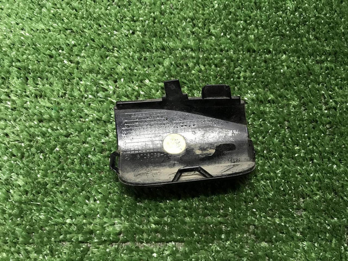 Заглушка буксир. крюка Mercedes GLE c167 19-23 AMG