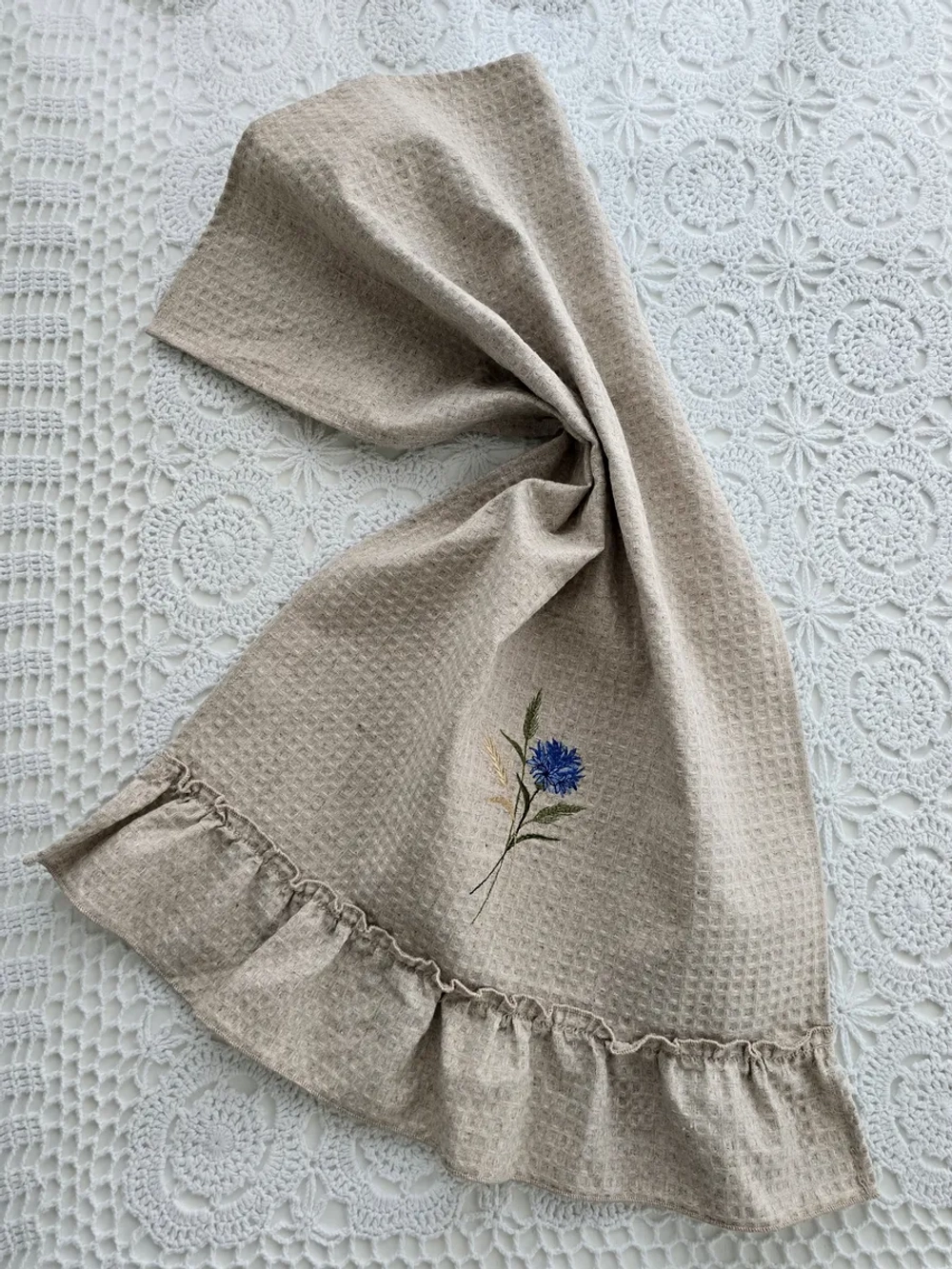 Полотенце кухонное с оборкой Василёк