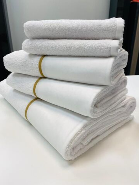 Набор полотенец 3шт Claire Batiste Atelier Brise белый с зеленым кантом