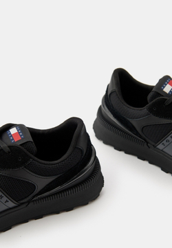 Кроссовки мужские TOMMY JEANS TJM TECHNICAL RUNNER