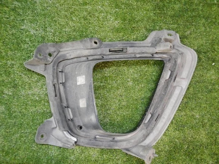 Накладка ПТФ правая KIA Sorento 3 Prime (2014-2017)