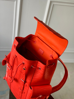 Louis Vuitton Christopher MM