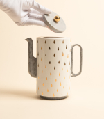 Чайник — Капли, белый, 900 мл | Мария Кеслер