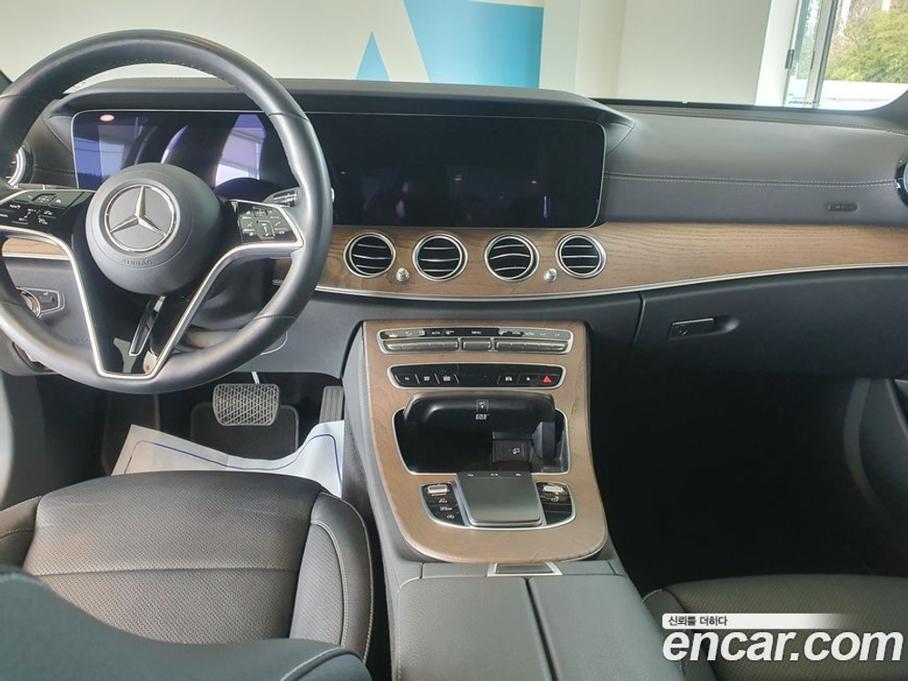 Mercedes-Benz E-Class W213 E220d 4MATIC Exclusive (02.2022)