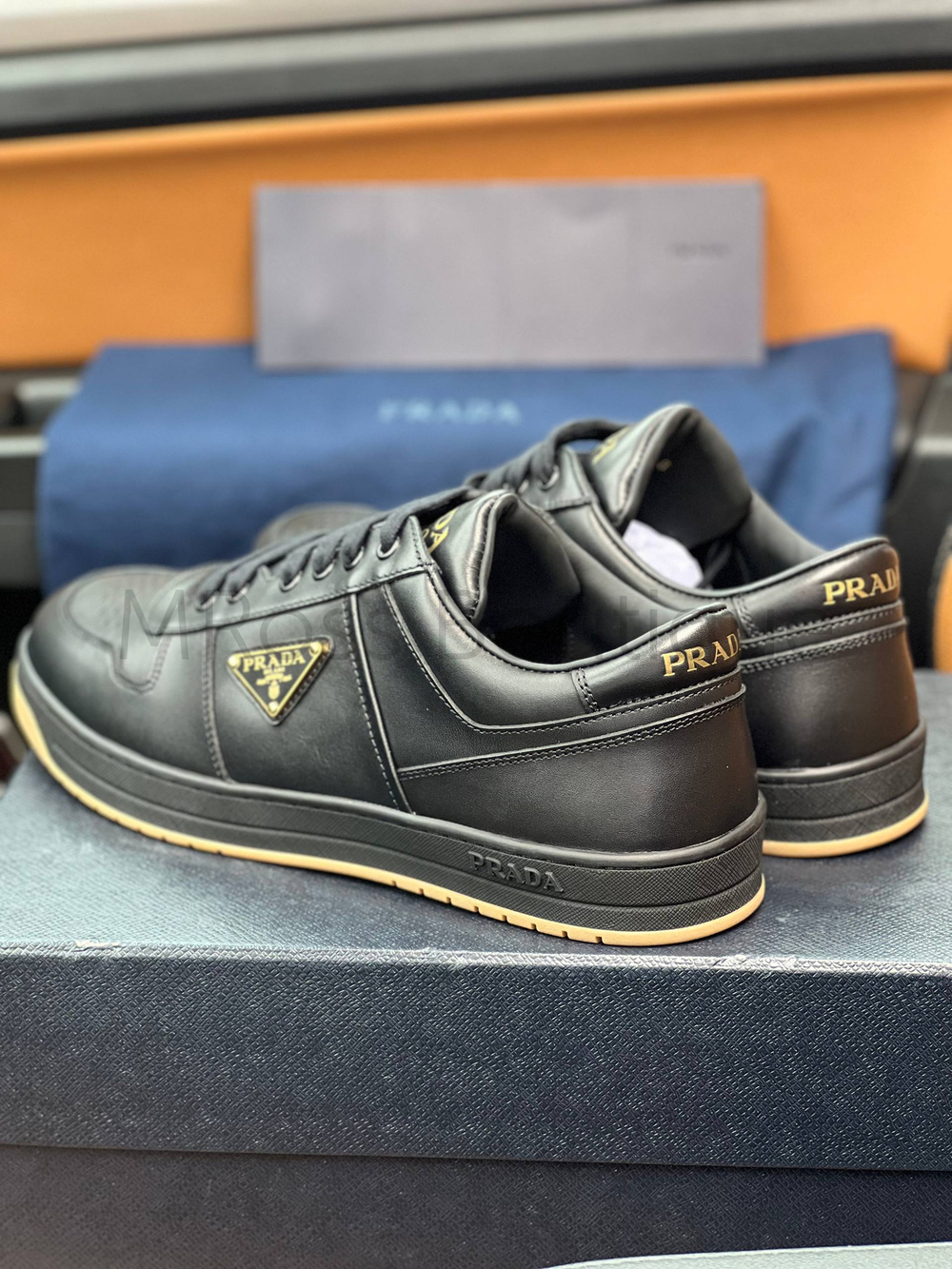 Кожаные мужские кроссовки Prada Downtown