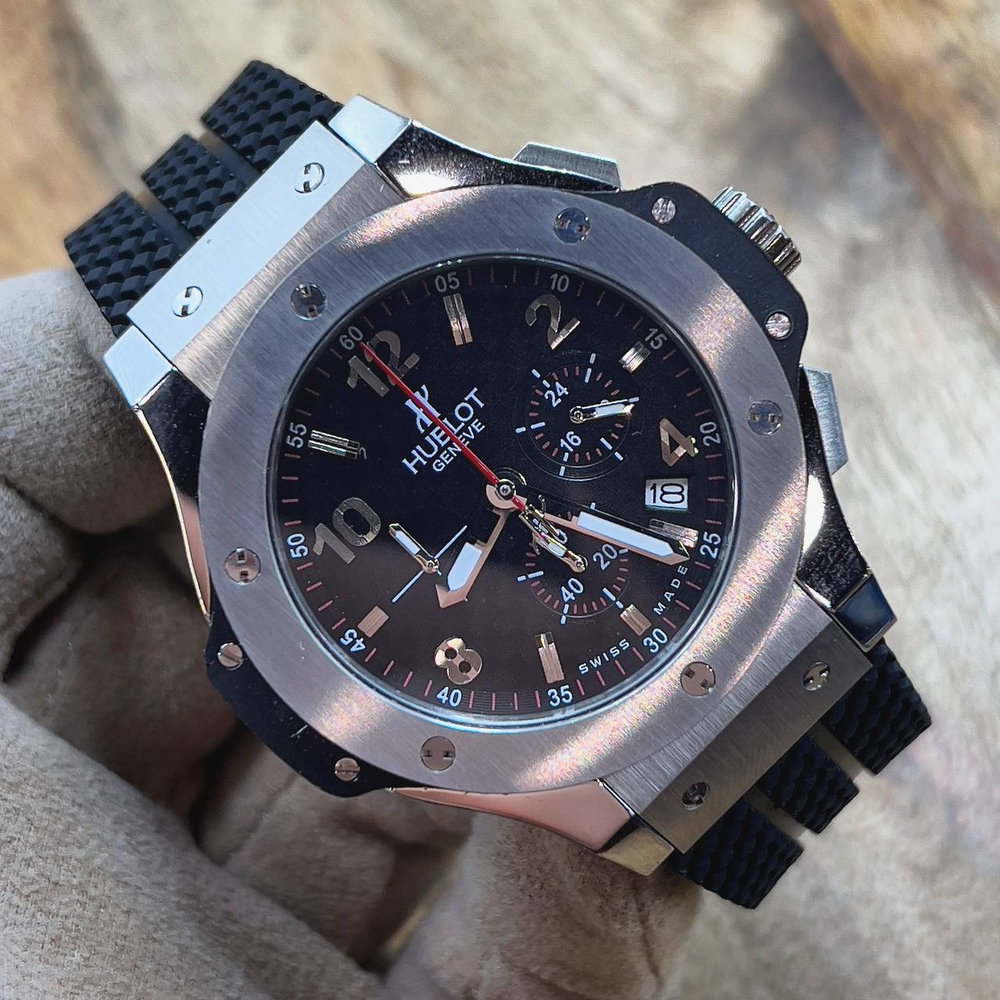 Часы Hublot