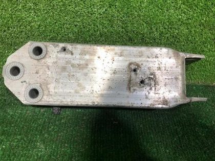 Кронштейн усилителя переднего бампера левый BMW 7er F01 (2008-2015)