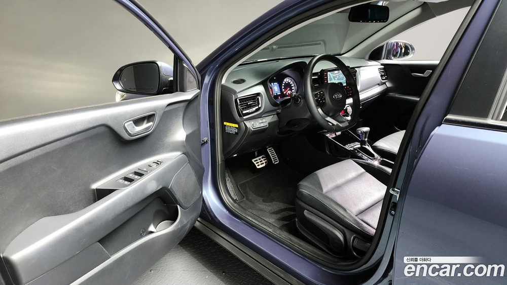 Kia  Stonic 1.4 (06.2020)