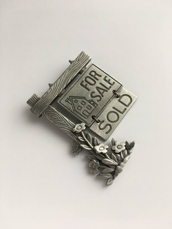 Брошь For Sale JJ